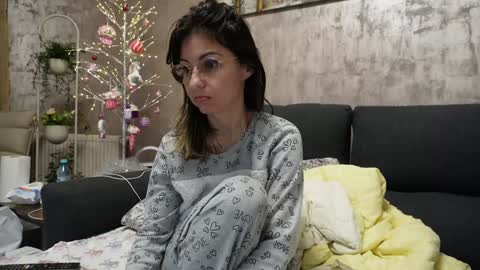 crissy_love online show from 01-13-25, 05:01