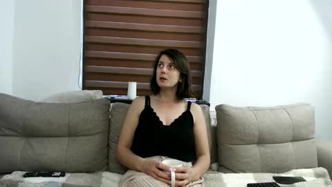 Crista-Elio online show from 05-13-26, 04:48