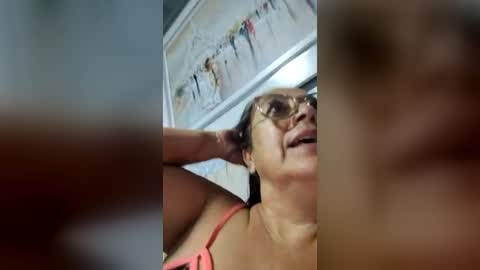Snapshot of cristal_18xxx chatting on 07-07-26, 11:25 Cristal online show from 07-07-26, 11:25