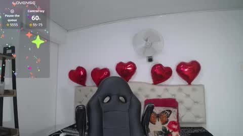 Milena online show from 09-24-25, 10:46