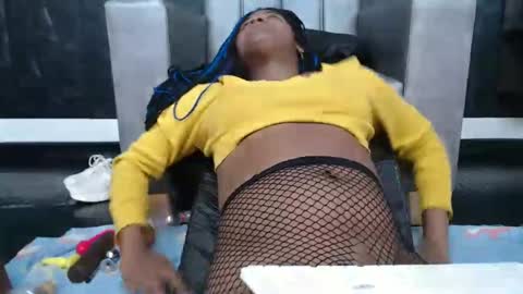 Snapshot of cristal_smith06 chatting on 01-12-25, 11:17 Hanna  online show from 01-12-25, 11:17