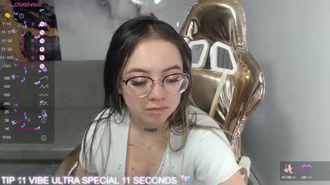 Cristal online show from 02-19-25, 06:11