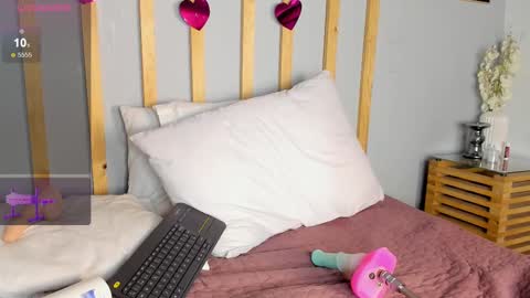 Cristal Cute  online show from 02-22-25, 05:13