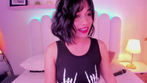 Snapshot of cristalhorny_69 chatting on 07-13-26, 01:41 Cristal online show from 07-13-26, 01:41