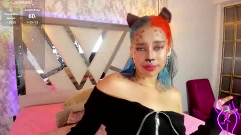   online show from 10-22-25, 07:13