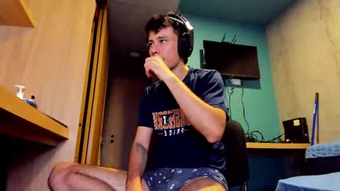 Cristian  online show from 06-11-26, 02:53