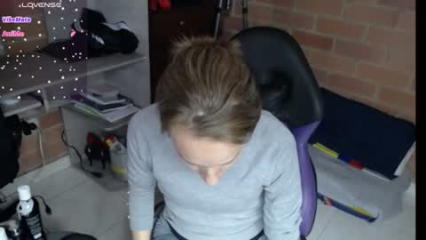 cristina online show from 07-06-26, 03:58