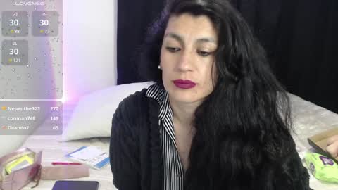 Snapshot of cristina_connor chatting on 01-15-25, 10:27 Cristina online show from 01-15-25, 10:27