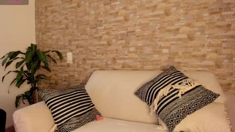 soycriss online show from 12-23-24, 10:44