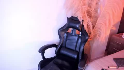 CristineRain online show from 07-03-26, 06:53