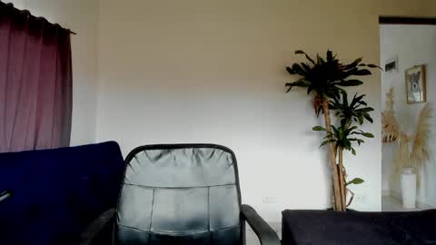 Snapshot of cristobal12cock chatting on 06-05-26, 02:56 Cristian online show from 06-05-26, 02:56