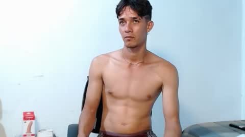 Cristofer online show from 02-03-25, 05:40