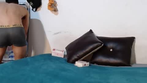 Cristofer online show from 02-08-25, 05:18