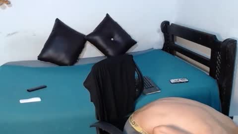 Cristofer online show from 02-10-25, 01:14