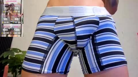 cristopher23  online show from 01-22-25, 08:28