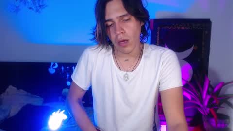 Cristopher online show from 01-10-25, 11:39