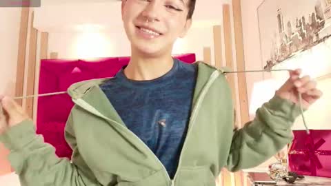 Cristopher  online show from 03-18-26, 08:34