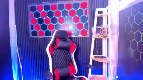 Cristopher  online show from 07-01-26, 08:41
