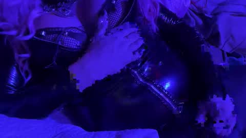 Snapshot of crkdfxdaddy chatting on 02-03-26, 11:15 Jonathan online show from 02-03-26, 11:15