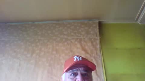 Snapshot of crmperez chatting on 01-12-25, 10:33 crmperez online show from 01-12-25, 10:33