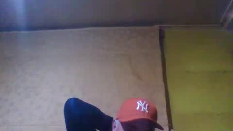 Snapshot of crmperez chatting on 02-17-25, 01:25 crmperez online show from 02-17-25, 01:25