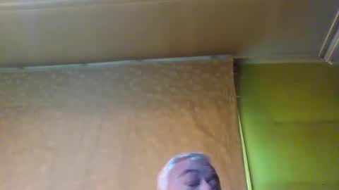 Snapshot of crmperez chatting on 02-28-25, 10:17 crmperez online show from 02-28-25, 10:17