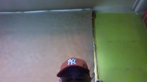 Snapshot of crmperez chatting on 09-14-25, 05:45 crmperez online show from 09-14-25, 05:45