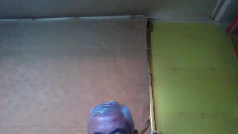 Snapshot of crmperez chatting on 09-22-25, 10:01 crmperez online show from 09-22-25, 10:01