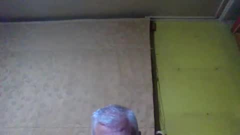 Snapshot of crmperez chatting on 10-09-25, 01:25 crmperez online show from 10-09-25, 01:25