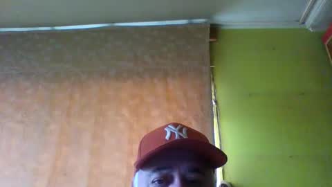 Snapshot of crmperez chatting on 10-23-25, 08:18 crmperez online show from 10-23-25, 08:18