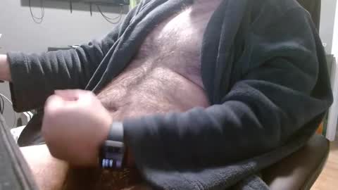 Uhmmwho online show from 02-18-25, 04:37