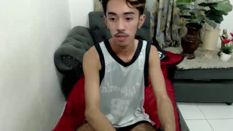 Snapshot of crocodale chatting on 10-09-25, 05:55 crocodale online show from 10-09-25, 05:55