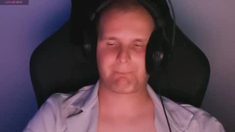 Anderson online show from 06-26-26, 01:10
