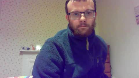 Cropper online show from 10-22-25, 07:02