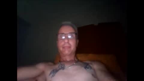 Snapshot of crucut80 chatting on 12-13-24, 09:52 Crucut online show from 12-13-24, 09:52