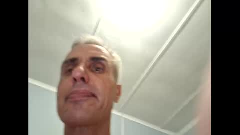 Snapshot of crucut80 chatting on 12-22-24, 07:31 Crucut online show from 12-22-24, 07:31