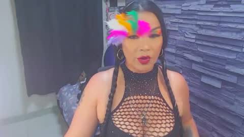 cruela_deviil online show from 10-22-25, 11:48