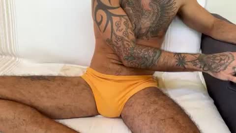 cruz_hunterxxx online show from 06-14-26, 07:49