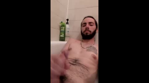 cruzman01 online show from 12-17-25, 01:00