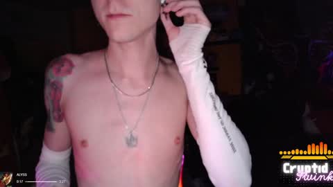 Snapshot of cryptidtwink chatting on 12-11-24, 06:36 CryptidTwink online show from 12-11-24, 06:36