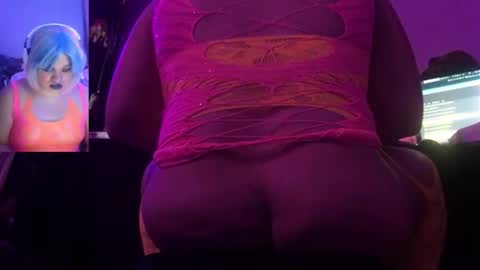 ChrysiCreambunnmommy online show from 11-08-25, 12:11