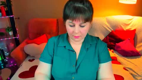 Snapshot of crystaalstaar chatting on 03-17-26, 08:01 Anna online show from 03-17-26, 08:01