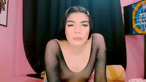 Instagram cristal espinosa1 online show from 10-19-25, 05:19