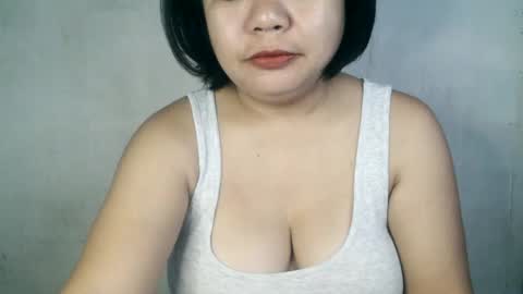 Crys online show from 01-20-25, 01:28