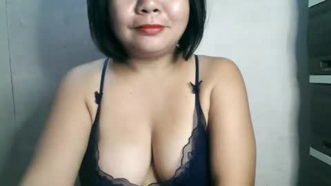 Crys online show from 02-12-25, 01:19