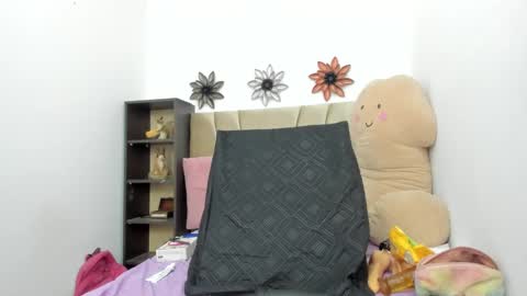 Snapshot of crystal_butterfly1 chatting on 02-13-25, 02:42 crystal_butterfly1 online show from 02-13-25, 02:42