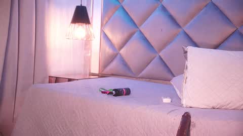 crystal_gilton online show from 03-11-26, 07:53