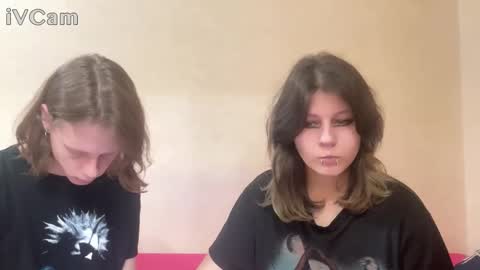 Crystal and Marcl online show from 11-27-25, 05:42