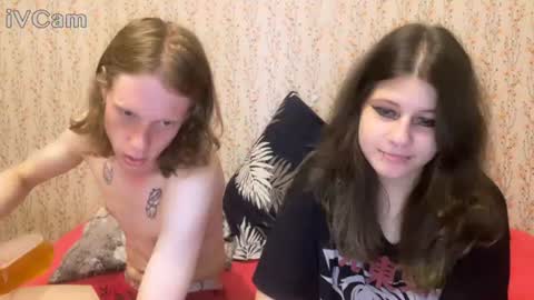 Crystal and Marcl online show from 07-30-26, 07:35