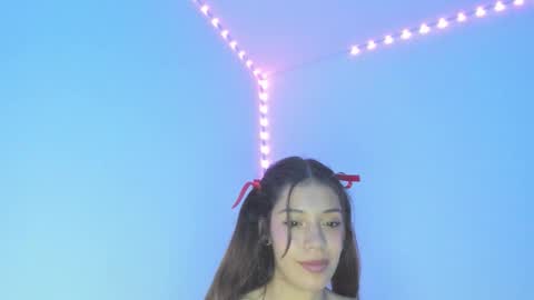 Snapshot of crystal_rainers chatting on 12-17-25, 01:00 crystal_rainers online show from 12-17-25, 01:00